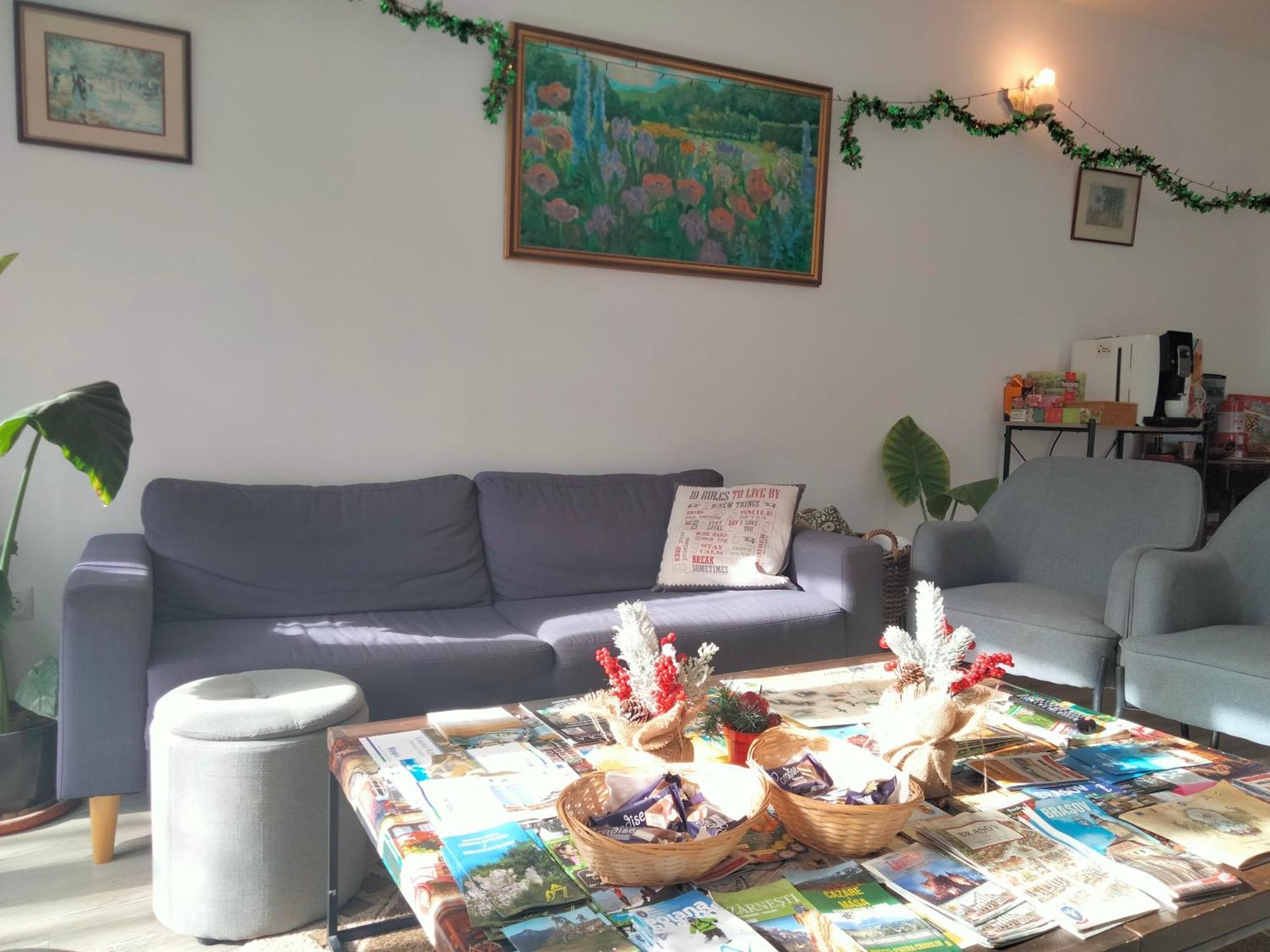 Casa Scheiana Acomodação com café da manhã Braşov Exterior foto